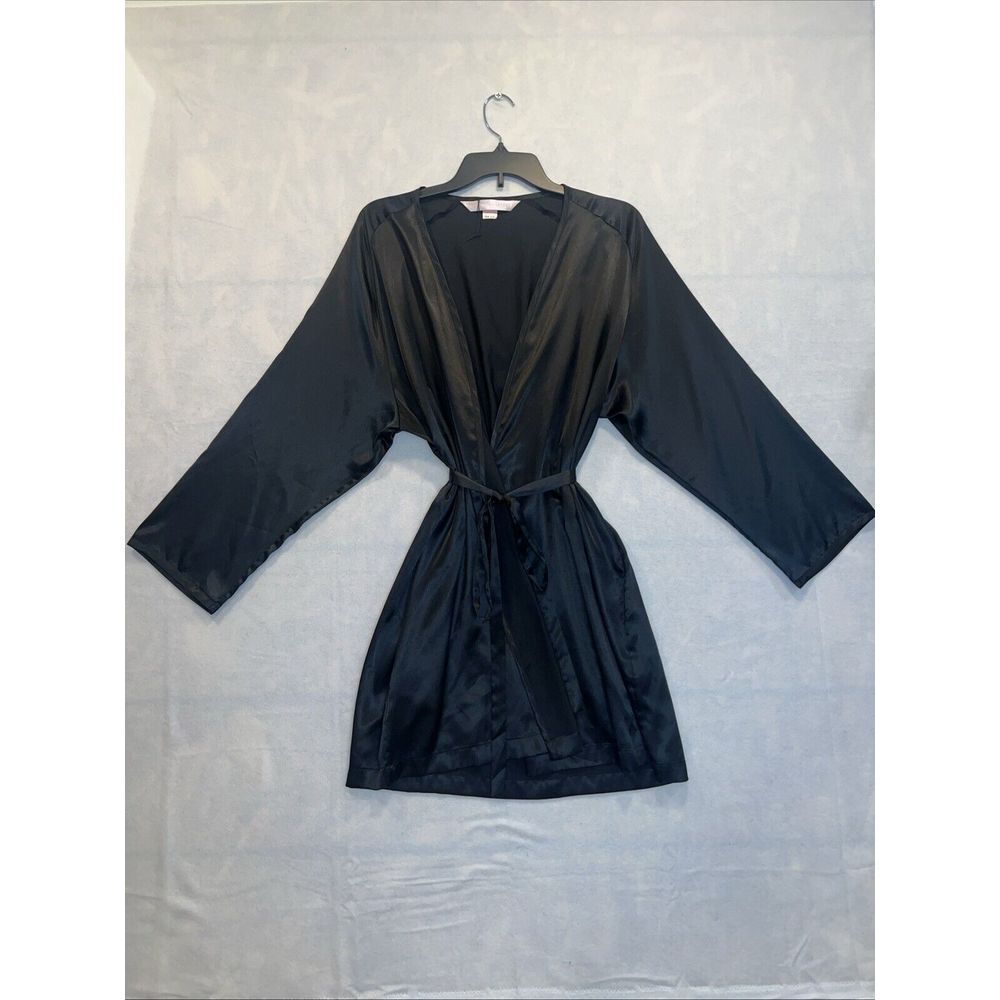Victoria's Secret Short Robe Satin Silky Soft Long Sleeve One Size